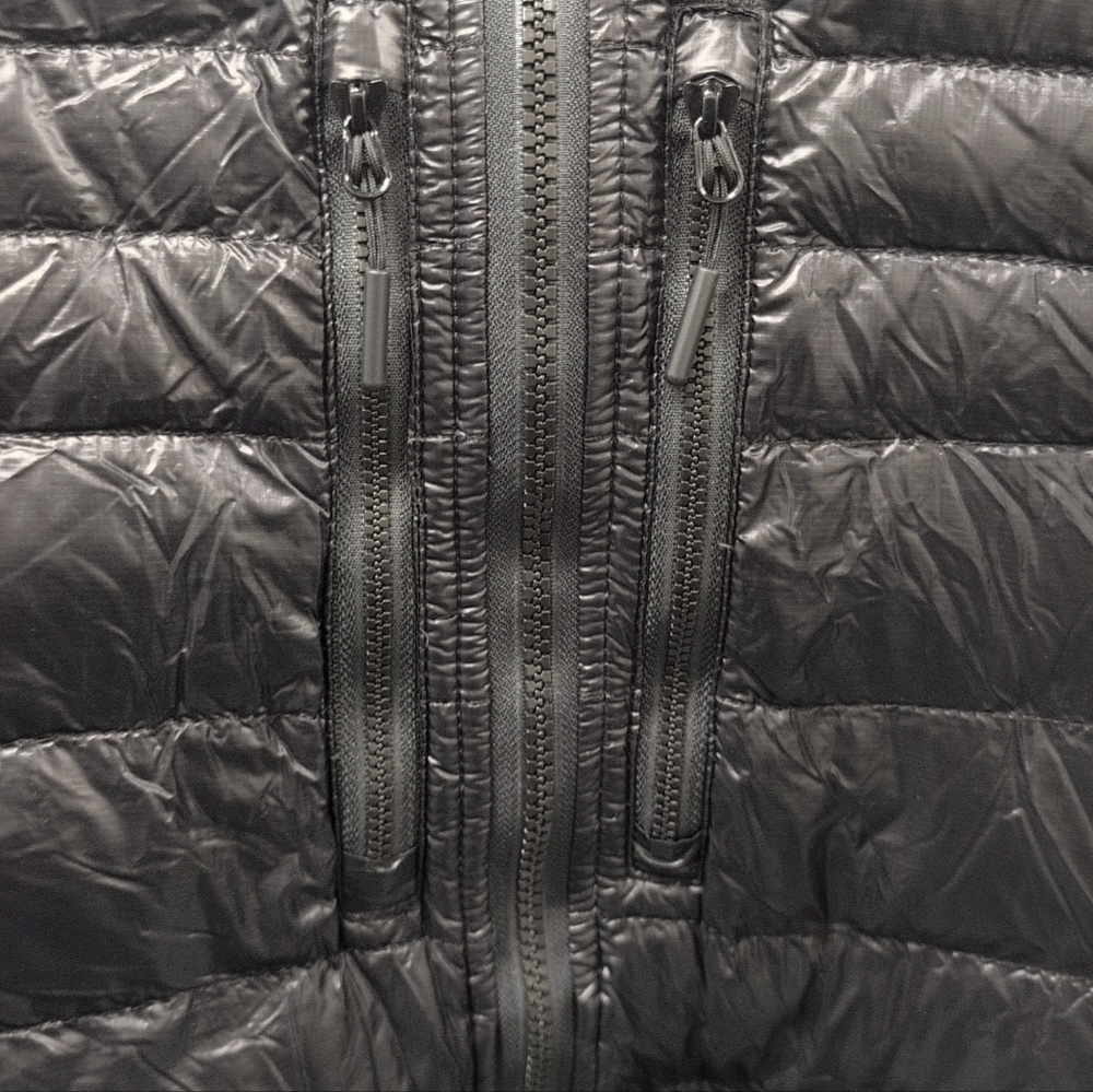 Canada Goose Womens Hybridge Lite Black Padded Hoody Jacket Size Small - Picture 8 of 9